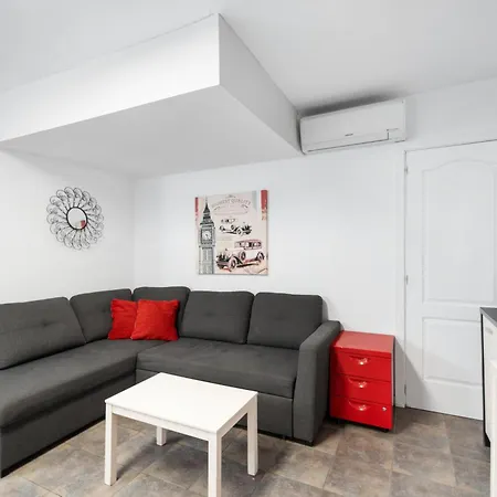 Fairways Apartment *