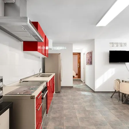 Apartment Fairways Heated Pool *